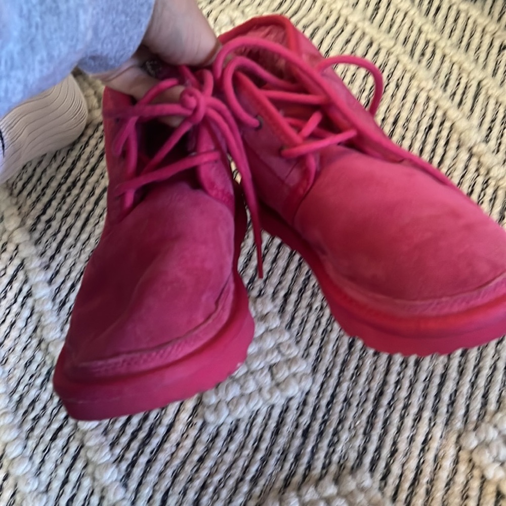Girls uggs - Picture 4 of 5